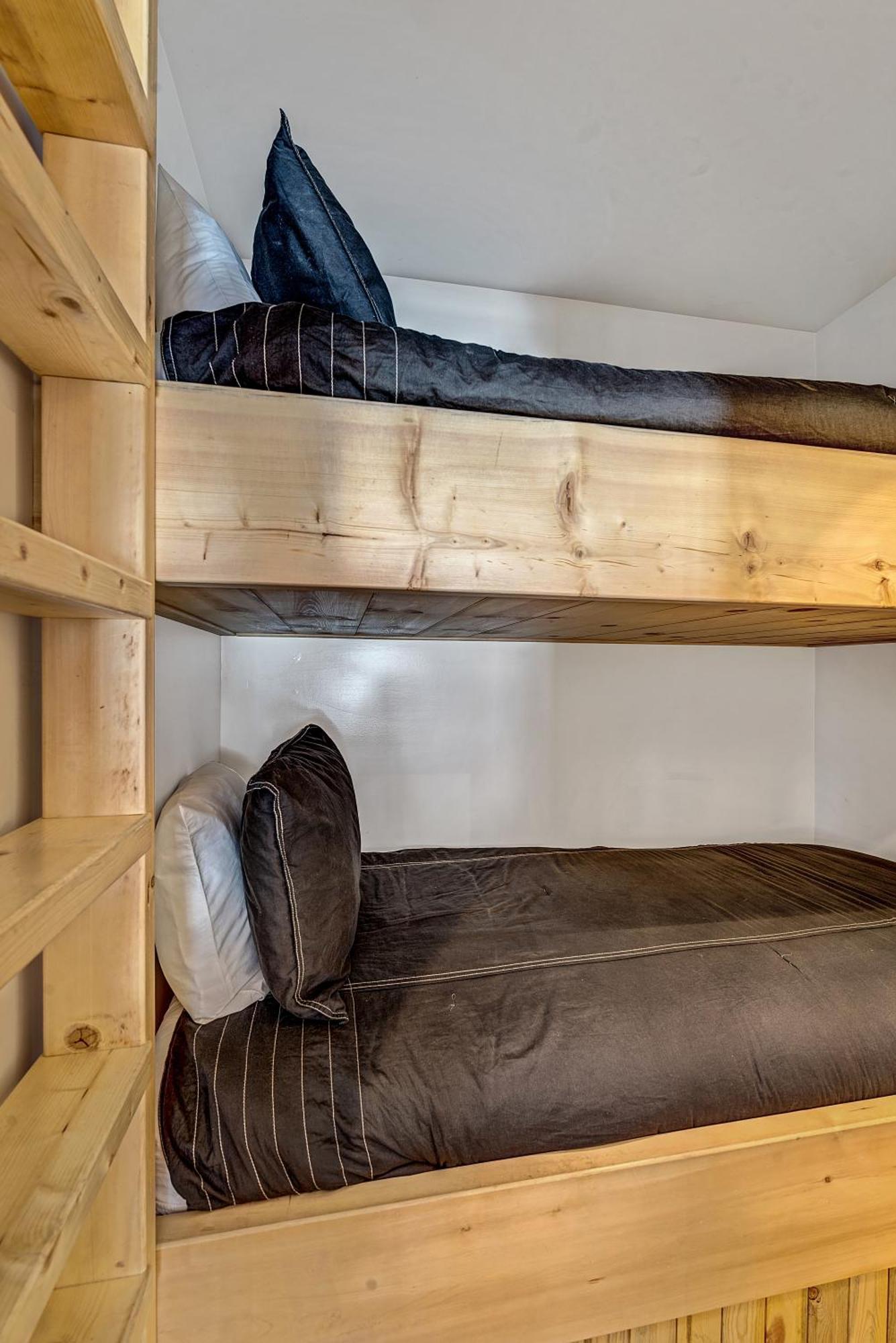 Willows Condos By Snowmass Vacations Snowmass Village Room photo